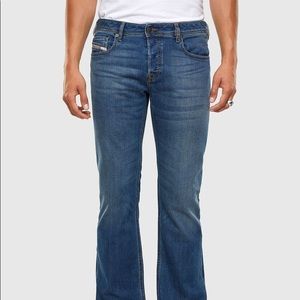 Diesel Men’s Zatiny Bootcut Jeans Size 32/30